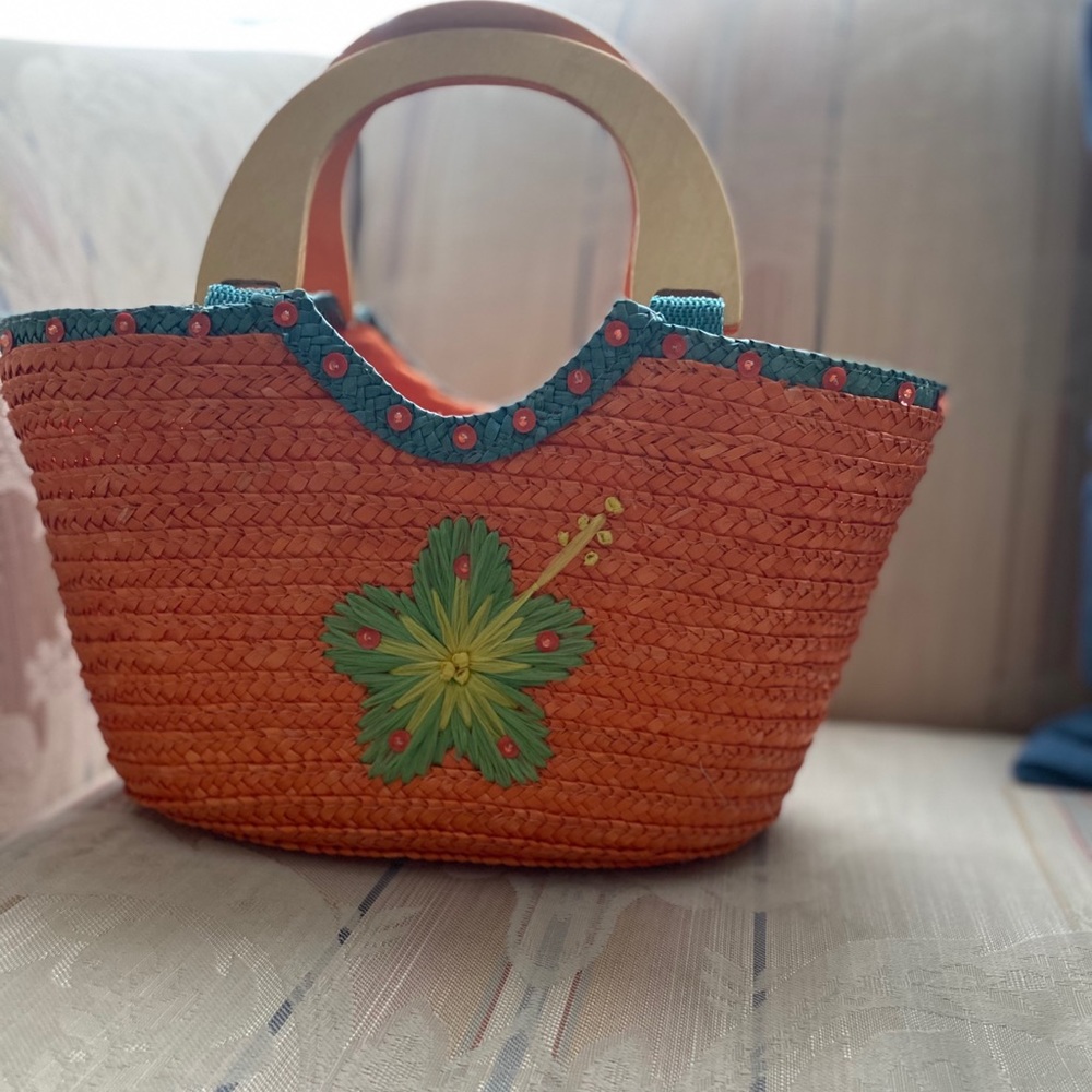 Summer Petite Straw Bag